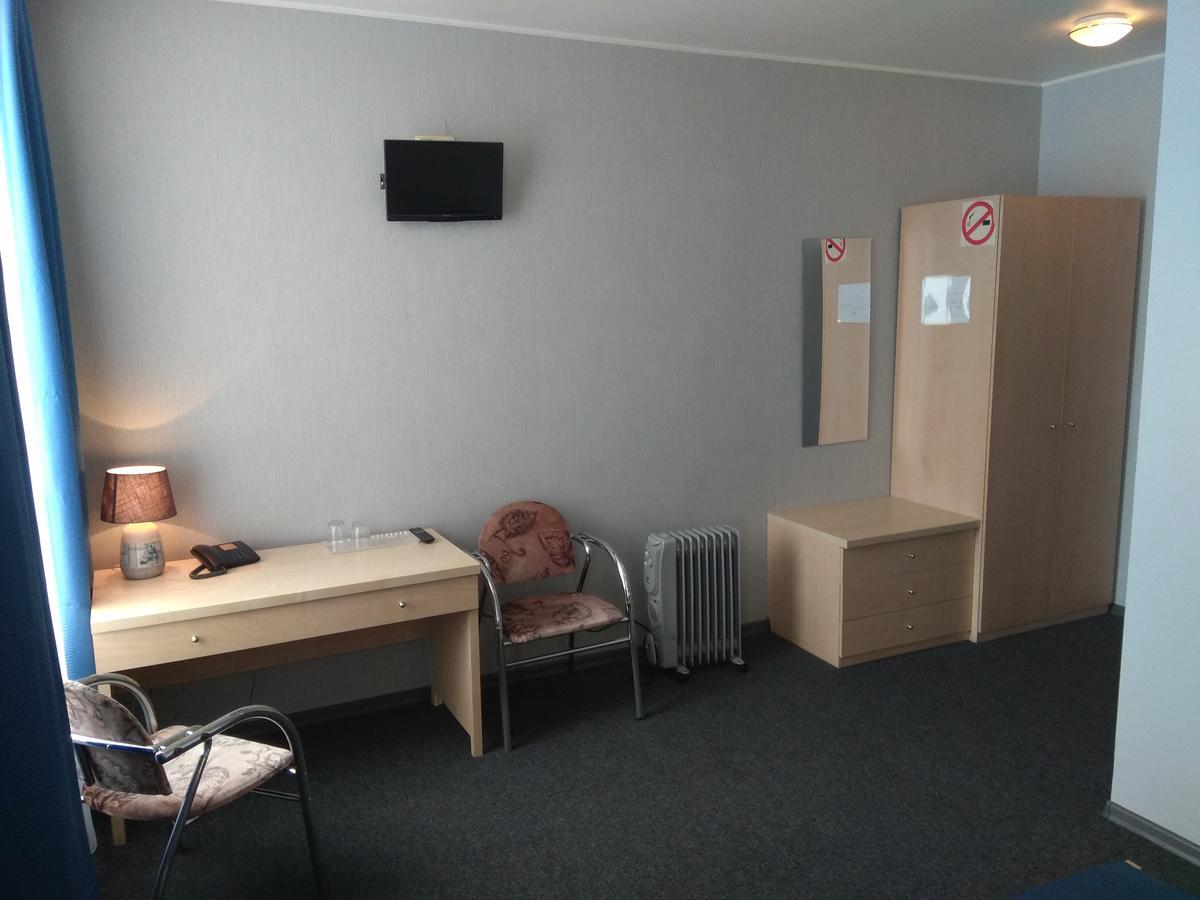 Alex Hotel Kohtla-Järve Eksteriør billede